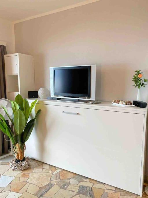 Ferienwohnung Studio Belvedere Brezzo Exterior foto
